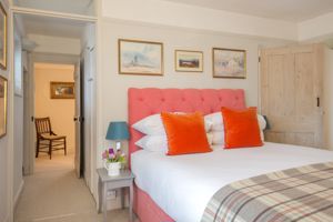 Photo 25- click for photo gallery